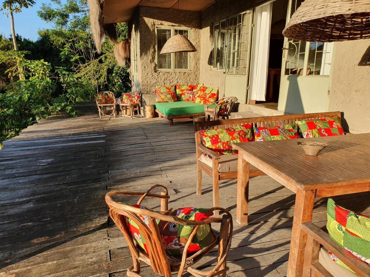 Villa Hillside Retreat - Africa Amini Life à Usa River Extérieur photo