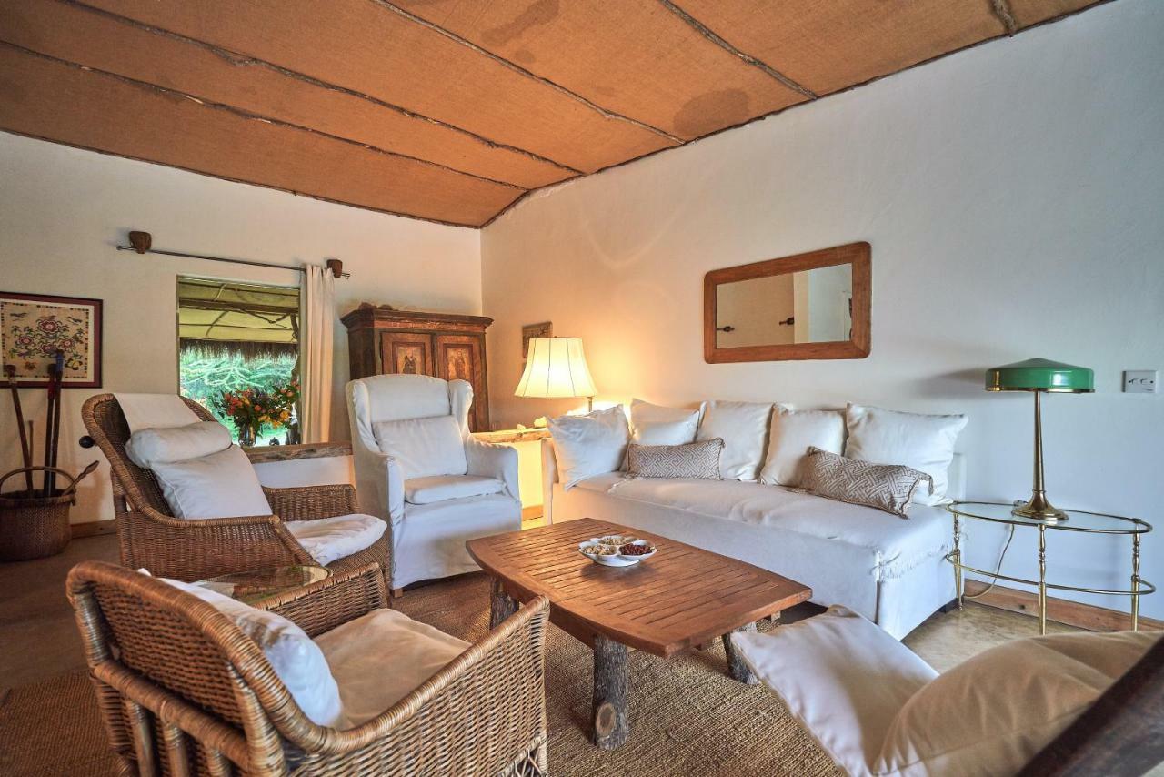 Villa Hillside Retreat - Africa Amini Life à Usa River Extérieur photo